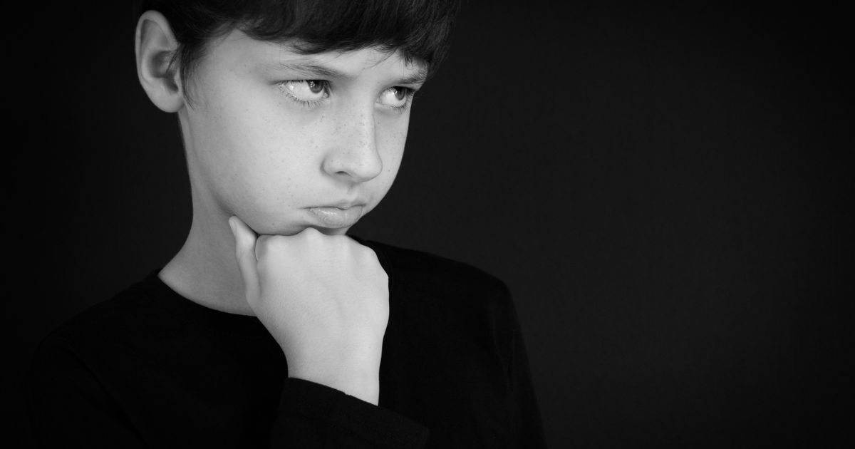 9歳の男の子がイライラ＆反抗的…これって反抗期？親が知るべき対応法とは